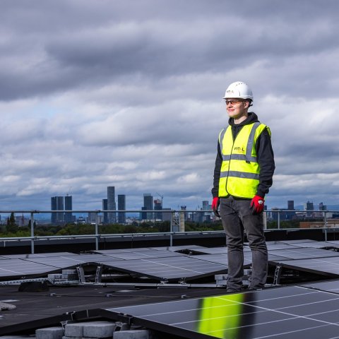 Zdjęcie: Net-billing w Polsce: rozliczanie energii z paneli w 2026 roku