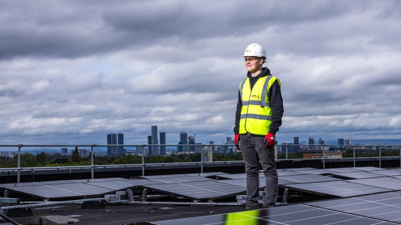 Zdjęcie: Net-billing w Polsce: rozliczanie energii z paneli w 2026 roku