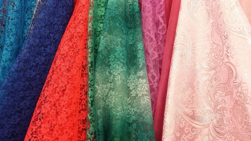 Zdjęcie: Ubrania z lnu polskich marek: slow fashion i lokalny łańcuch dostaw