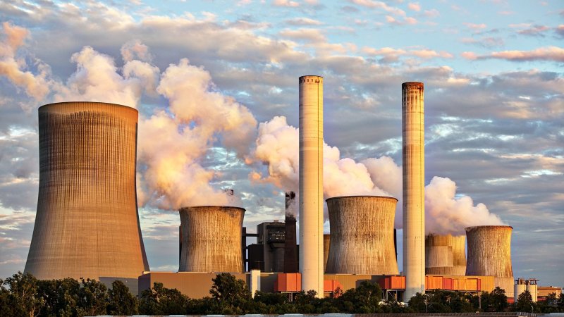 Zdjęcie: CBAM dla cementu i budownictwa: jak kalkulować opłatę węglową